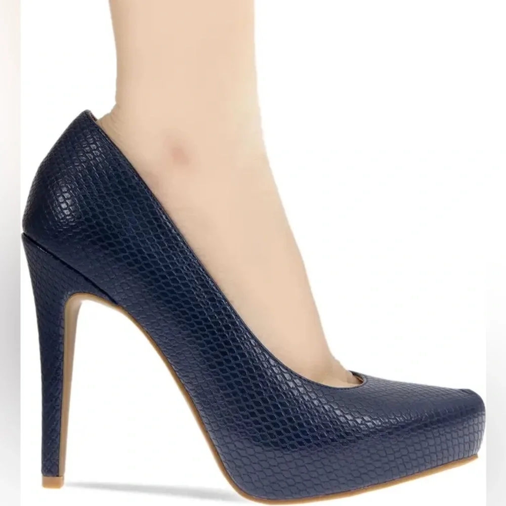 Classic Navy High Heel Pumps - Women's Dress Shoes